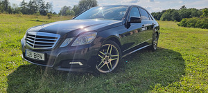 Mercedes benz w212 (13 foto / 15)