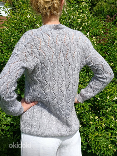 Новый свитер ручной работы размера М-L. (фото #3)