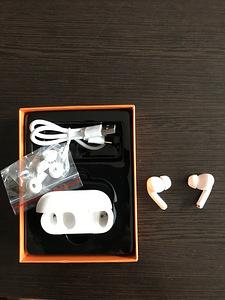 Беспроводной наушник Zuma Waterproof TWS Earbuds (4 фото из 5)