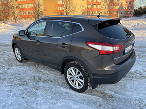 Nissan Qashqai DIG-T 1.2 B,A 2016 (3 foto / 9)