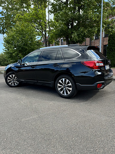 Subaru Outback Summit 2.5 129kW (4 foto / 13)