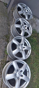 MB SPRINTER 17 " veljed 5x130 7,5,x17 et 53 keskava 89,1 (1 foto / 2)