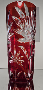 Ваза из двухцветного стекла "Лилия", стекло, ромбовидная оправа