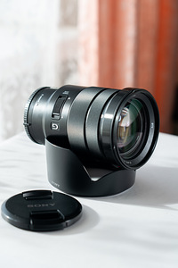 Objektiiv Sony E PZ 18-105mm F4 G OSS (1 foto / 4)