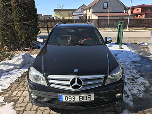 MB C320 AMG 4WD (2 foto / 10)