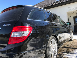 MB C320 AMG 4WD (4 foto / 10)