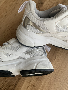 Valged tossud H&M 29 (18 cm) (2 foto / 3)