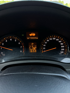 TOYOTA AVENSIS 2010a. (4 foto / 9)