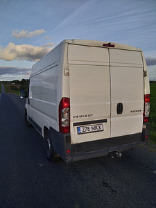 Peugeot Boxer (7 foto / 7)