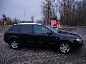 Audi a4 Avant 2007.2.0. tdi 103 kw . (4 foto / 14)
