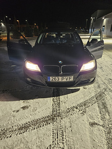 BMW. E91 D318 2010 ДИЗЕЛЬ! (1 фото из 15)