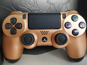 Playstation 4 Pro- The Last of Us 2 special edition komplekt (3 foto / 9)