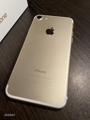 iPhone 7 розовое золото 32Gb (фото #2)