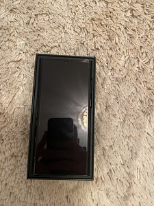 Samsung S22 Ultra 256GB (4 foto / 4)