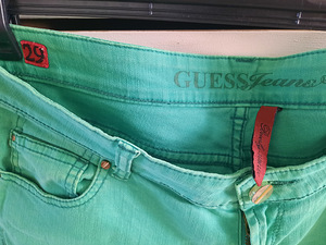 Guess teksad (2 foto / 2)