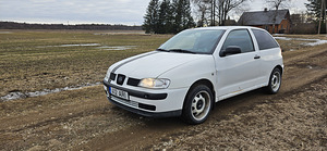 Продается Seat Ibiza (1 фото из 5)