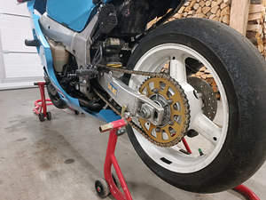 Suzuki gsx-r 600 (3 фото из 7)