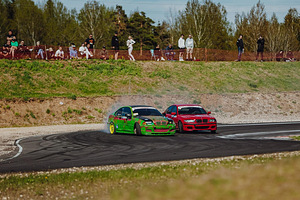 BMW 323 2.8 R6 M52B28tu 160kW (8 foto / 12)