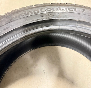 Continental VikingContact 7 235/45R18 (5 foto / 6)