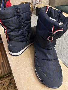 Uued Hilfiger talvesaapad nr 40