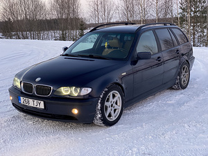 BMW 320d 110kw Shadowline (2 foto / 7)