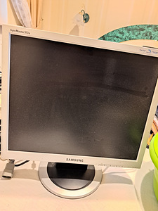 Продается монитор Samsung 913N S