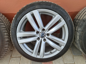 Оригинальные диски VW 5x112 18" с шинами (5 фото из 10)