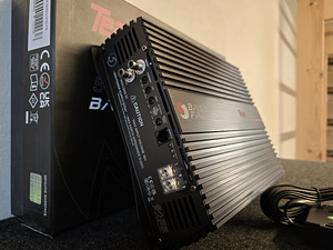 BF RED12 12" 7000W ja Monoblock. Pult. Uus (9 foto / 10)