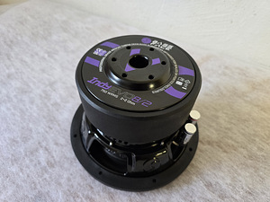 Bassface EVO8 8″ 1500W Võimendiga. Pult. UUS (6 foto / 10)
