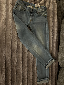 P.O.P. jeans s 128 (2 фото из 2)