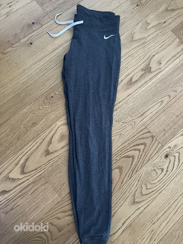 Спортивные штаны Nike S S (фото #1)
