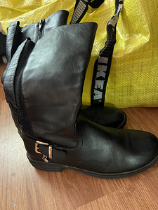 Skechers детские ботинки 37 (1 фото из 2)
