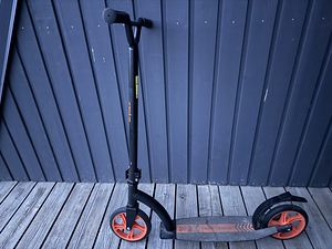 Stunt töukeratas (1 foto / 2)