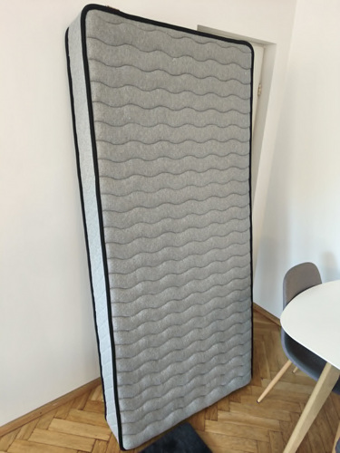Vedrumadrats 90x200 Diamond Latex Pocket by Rug