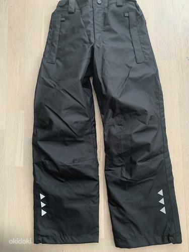 Спортивные непромокаемее брюки , новые , размер 140-146 , (фото #1)