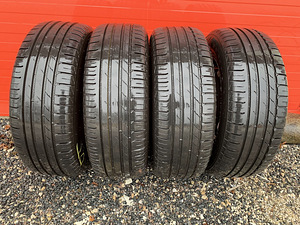 Nokian Wetproof SUV suverehvid 215/65 R16 102H XL (7 foto / 10)