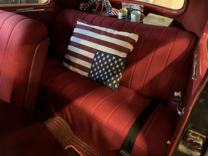 1948a Plymouth Special Deluxe (13 foto / 14)