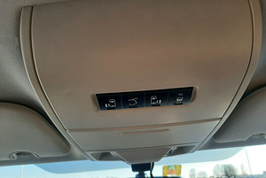 Lancia Voyager 2.8 R4 CRD 120kW (14 foto / 14)