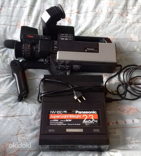Видеокамера Panasonic WVP-100E
