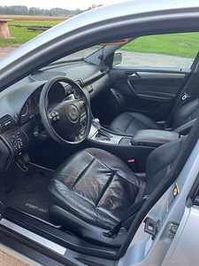 Mercedes Benz 2005 Sport Edition 165kw (7 foto / 10)