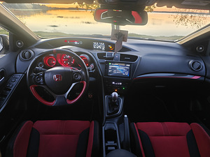 Honda Civic Type R FK 2 (15 foto / 15)