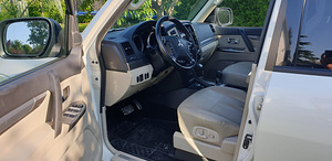 MITSUBISHI PAJERO INSTYLE NAVI PLUS AT 3.2 DI-D 140kW (4 foto / 8)