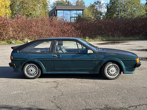 Volkswagen Scirocco 1986 (2 foto / 10)