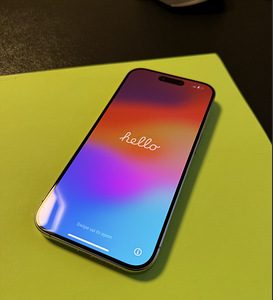iPhone 15 Pro 512GB Natural Titanium (2 foto / 2)