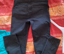 Новые черные брюки.размер xs