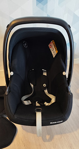 Maxi cosi tinca turvahäll (2 foto / 5)