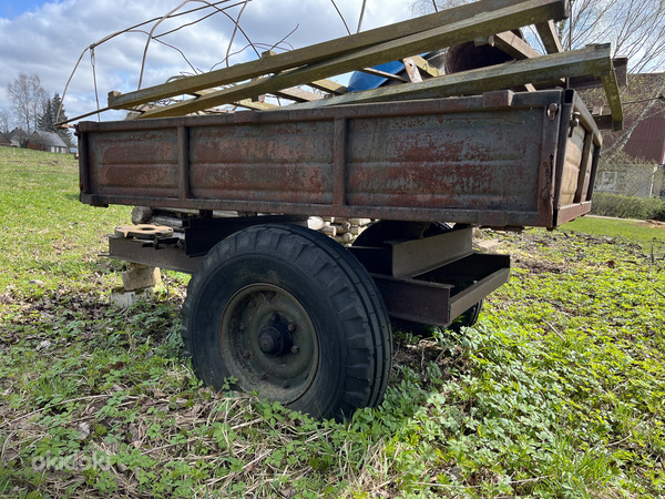 Ротор картофелеуборочного комбайна и тракторный ящик (фото #1)