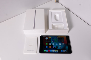 Müüa Apple iPad Mini 4 64 GB (1 foto / 6)