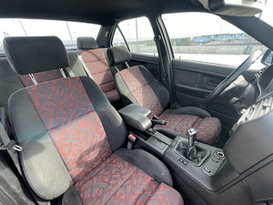 BMW E36 323i 125kW tehase M-pakett, manuaal (13 foto / 15)