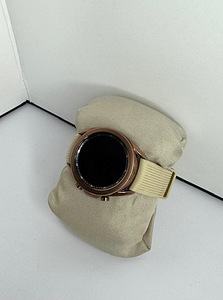 Samsung Galaxy Watch (2 foto / 2)